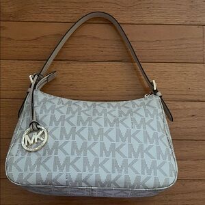 Michael Kors Cream and Tan Shoulder bag